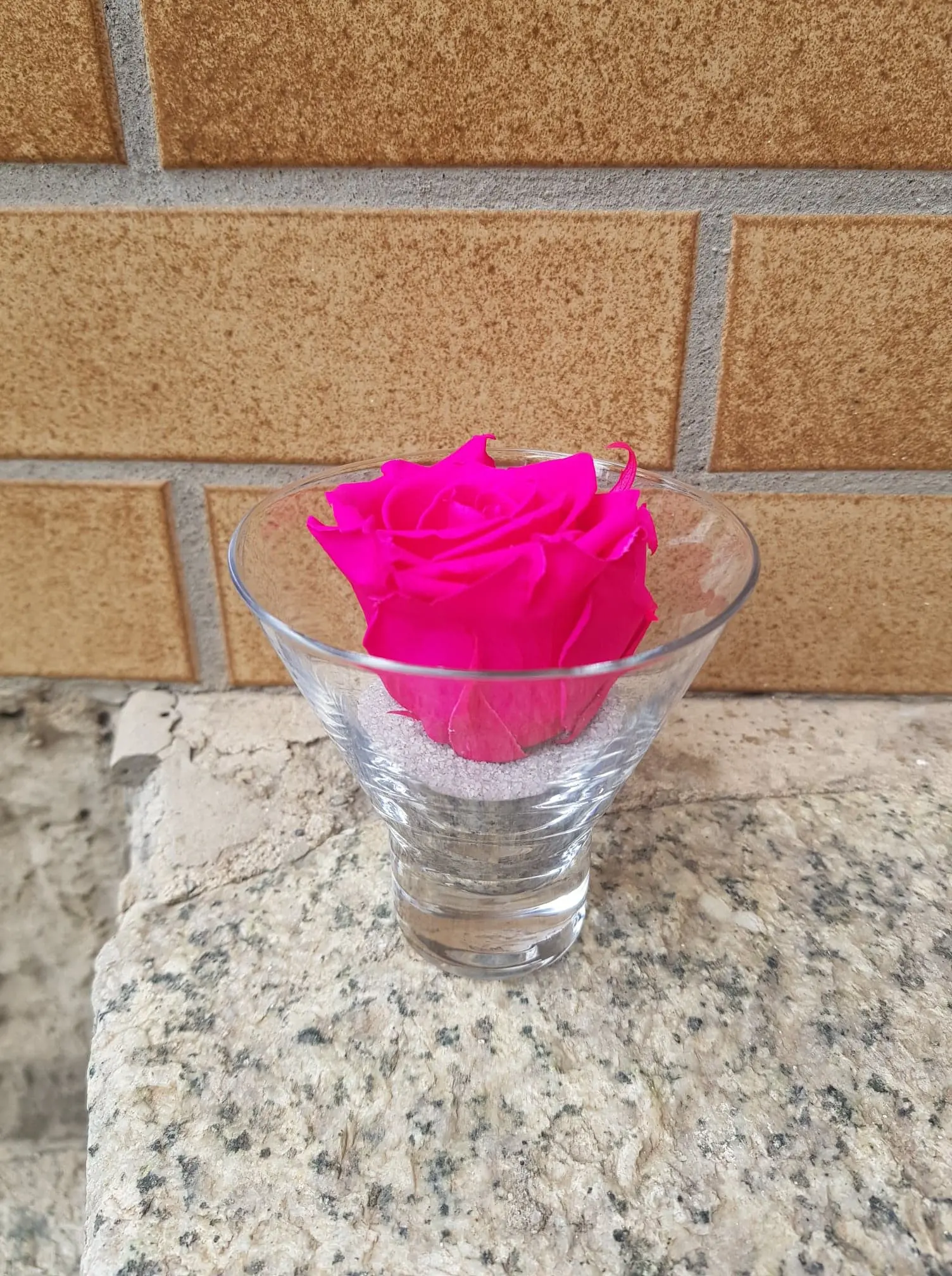 Rose éternelle dans son contenant en verre – Image 5