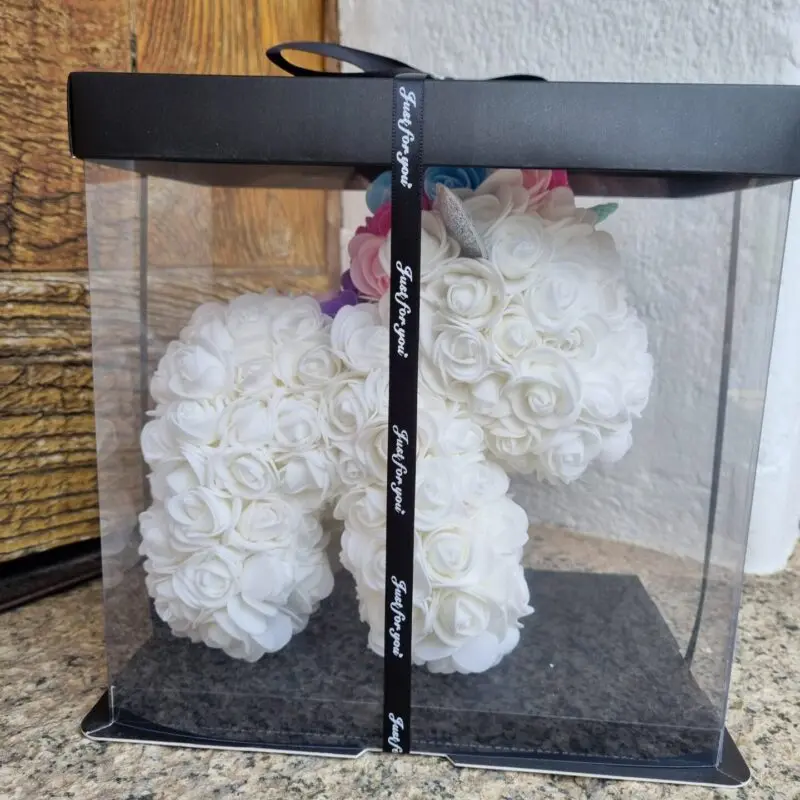 Licorne en rose mousse