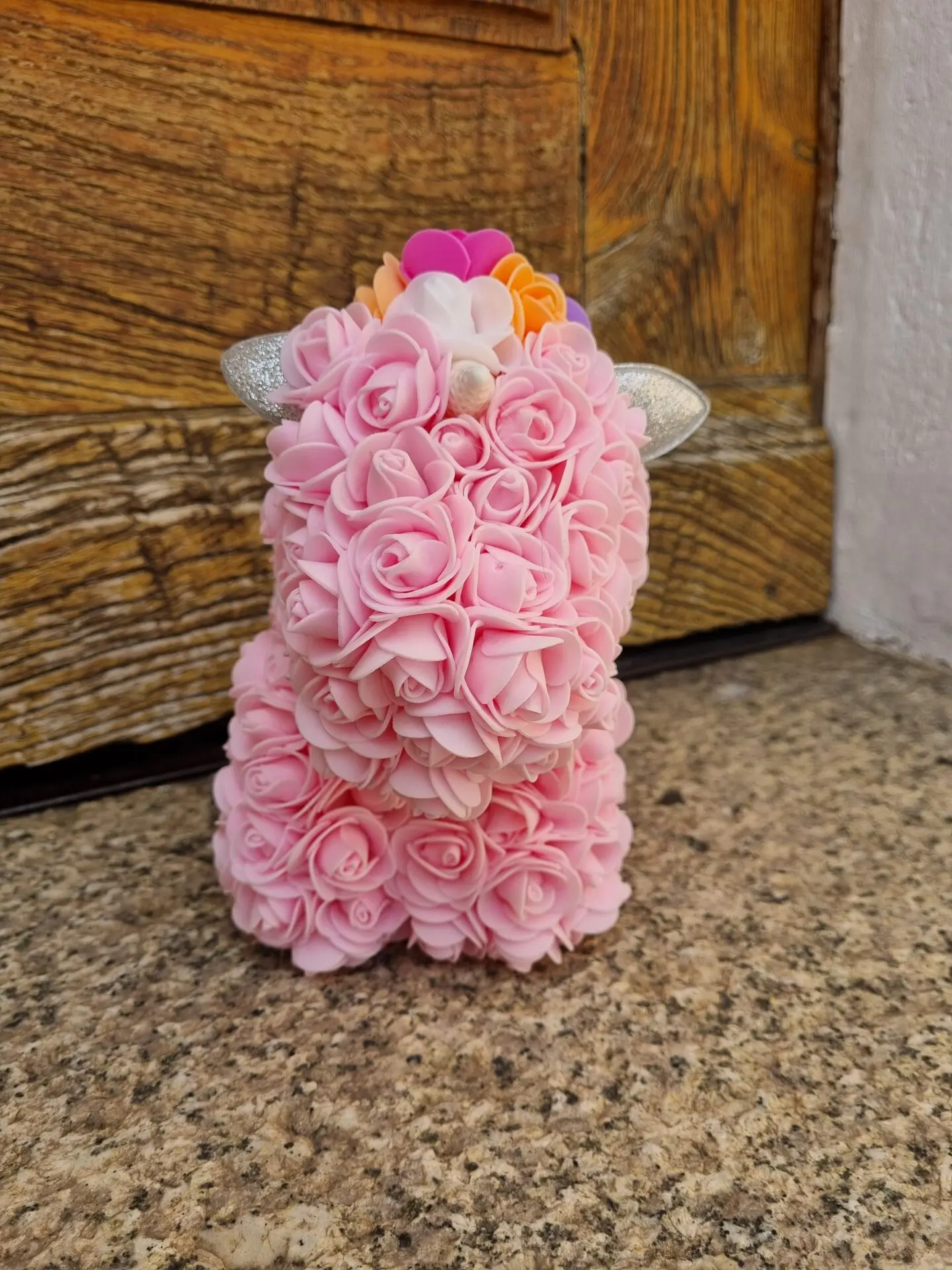 Licorne en rose mousse – Image 6